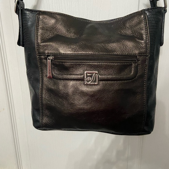 Stone Mountain Accessories Handbags - Stone Mountain Purse | Excellent Condition | Black & Bronzy  Color